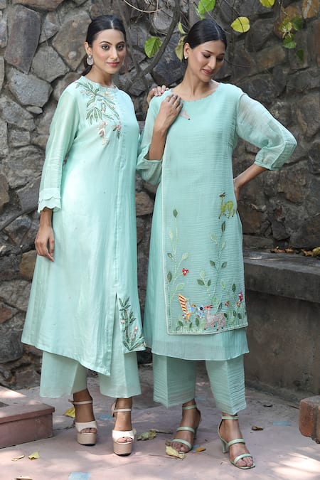 Shop_Desert Shine By Sulochana Jangir_Green Chanderi Embroidery, Patchwork Round Neck Kurta And Pant Set_Online_at_Aza_Fashions