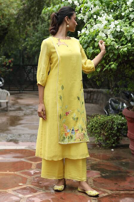 Desert Shine By Sulochana Jangir_Yellow Handloom Cotton, Chanderi Embroidery, Sheer Sleeved Kurta And Pant Set_at_Aza_Fashions