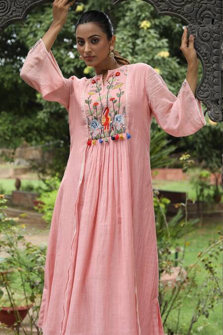 Shop_Desert Shine By Sulochana Jangir_Pink Chanderi Tassels Split V-neck Resham Embroidered Dress_Online_at_Aza_Fashions