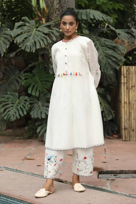 Desert Shine By Sulochana Jangir_White Chanderi Tassels, Embroidery Round Neck Kurta And Salwar Set_Online_at_Aza_Fashions