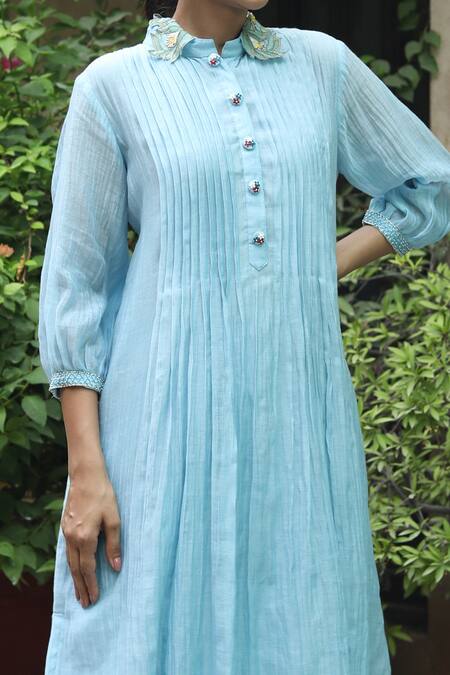 Desert Shine By Sulochana Jangir_Blue Chanderi Sequins, Beads, Patchwork Bandeau Embroidered Kurta And Pant Set_Online_at_Aza_Fashions