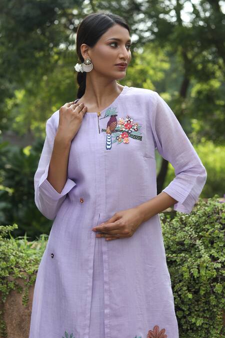 Shop_Desert Shine By Sulochana Jangir_Purple Chanderi Embroidery, Patchwork Round Neck Kurta And Pant Set_Online_at_Aza_Fashions