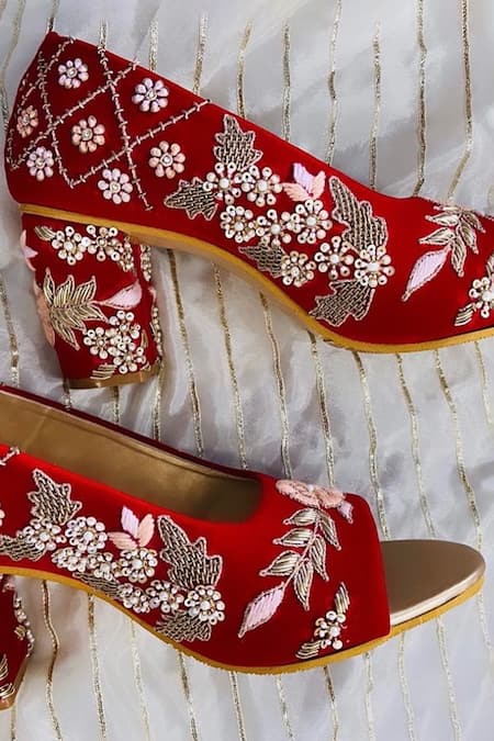 Shiveen Shiveen_Red Embroidered Velvet Block Heels _Online_at_Aza_Fashions