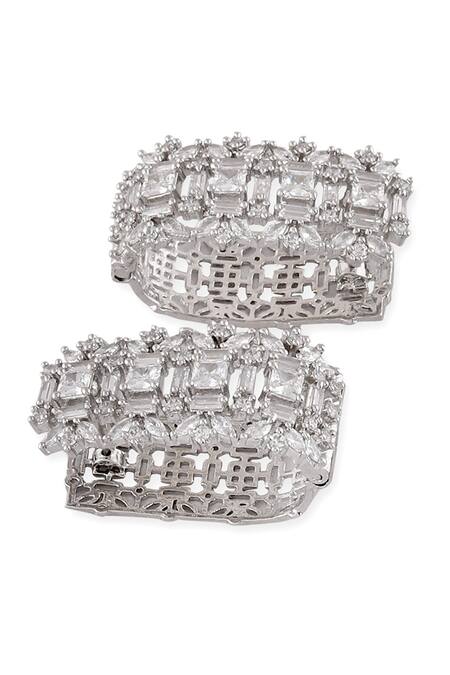 Shop_Auraa Trends_White Zari Rectangular Shape Stud Earrings_Online_at_Aza_Fashions