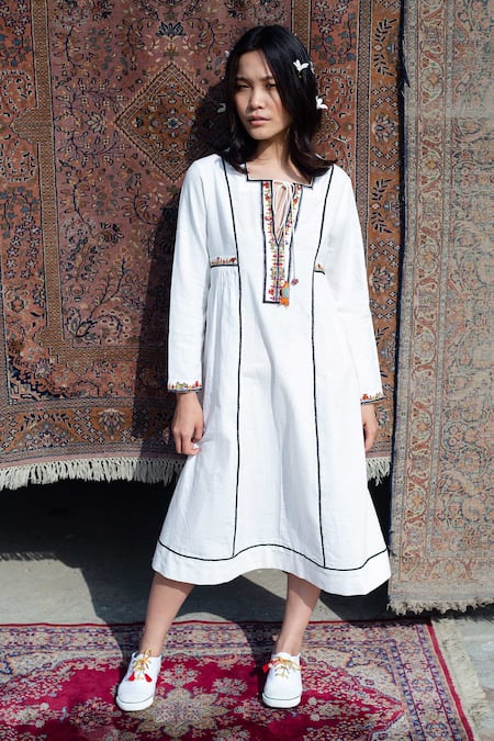 Nikasha White Cotton Square Neck Embroidered Dress