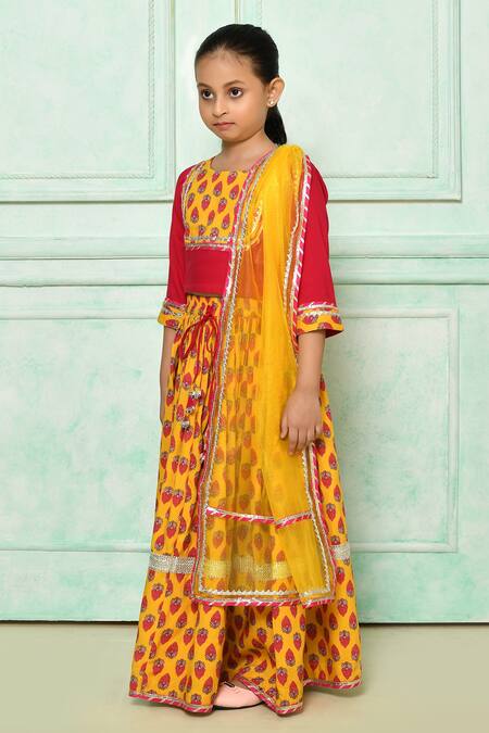 Shop_Banana Bee_Pink Cotton And Net & Embroidery Floral & Gota Patti Lehenga Set_Online_at_Aza_Fashions