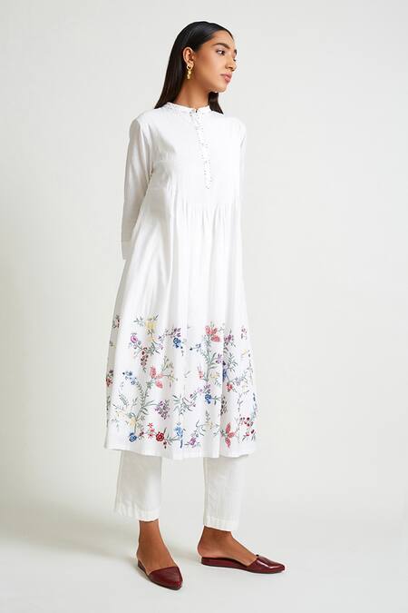 Buy_Payal Pratap_White Cotton Handloom Band Collar Embroidered Kurta And Pant Set _Online_at_Aza_Fashions