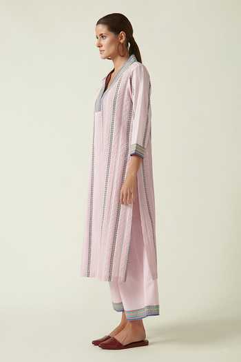 Payal Pratap Pink Cotton Handloom V Neck Poricini Kurta And Pant Set Online at Aza Fashions Payal Pratap_Pink Cotton Handloom V Neck Poricini Kurta And Pant Set _Online_at_Aza_Fashions