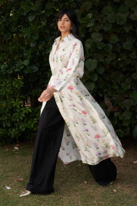 Ode To Odd_Black Cotton Blend Plain Wide Legged Trousers _Online_at_Aza_Fashions