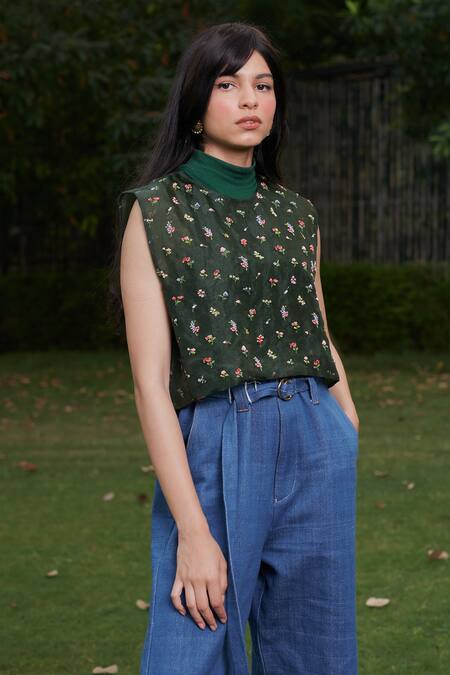 Buy_Ode To Odd_Green Silk Organza Embroidery Round Neck Floral Aari Hand Work Bib_Online_at_Aza_Fashions