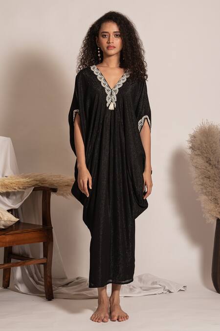 Vanshika Agarwal Label Black Lining Taffeta, Metallic Georgette Zola Textured Embroidered Kaftan Online at Aza Fashions Vanshika Agarwal Label_Black Lining Taffeta, Metallic Georgette Zola Textured Embroidered Kaftan _Online_at_Aza_Fashions