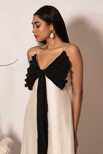 Vanshika Agarwal Label Black Bamberg Silk, Lining Taffeta, Yoyo Crepe Ella Front Bow Asymmetric Dress 4