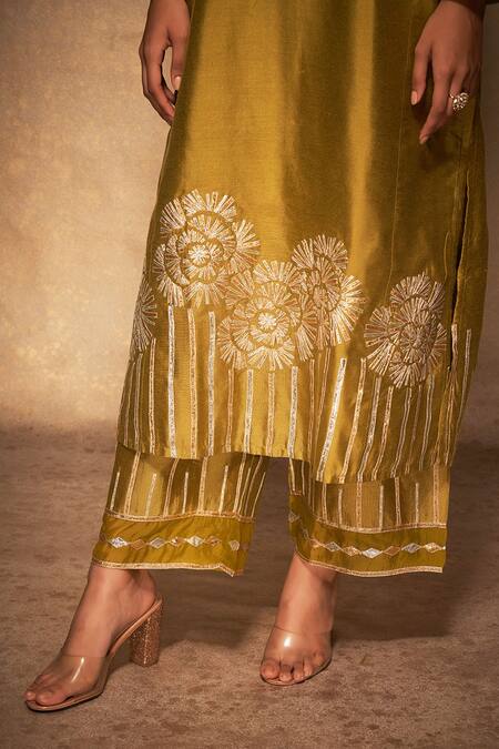 Buy_Gulabo By Abu Sandeep_Green Chanderi Gota Patti Olive Embellished Silk Pant _Online_at_Aza_Fashions