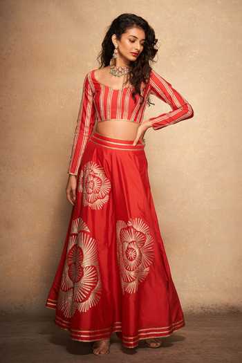 Buy Gulabo By Abu Sandeep Red 100% Pure Chanderi Silk Gota Leaf Neck Patti Embellished Full Sleeve Blouse Online at Aza Fashions Buy_Gulabo By Abu Sandeep_Red 100% Pure Chanderi Silk Gota Leaf Neck Patti Embellished Full Sleeve Blouse _Online_at_Aza_Fashions