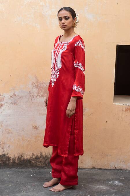 Avaasya Jaipur Red Cotton, Silk Embroidery Split V-neck Kurta And Pant Set Online at Aza Fashions Avaasya Jaipur_Red Cotton, Silk Embroidery Split V-neck Kurta And Pant Set _Online_at_Aza_Fashions