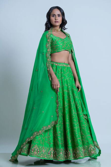 Nautanky_Green Silk, Organza Embroidery Sweetheart Neck Raw Lehenga Set _at_Aza_Fashions