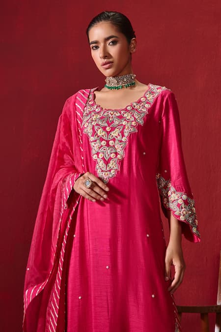 Buy_Ajiesh Oberoi_Pink Silk, Organza Embroidery Round Neck Riwaaz Kurta Pant Set _Online_at_Aza_Fashions