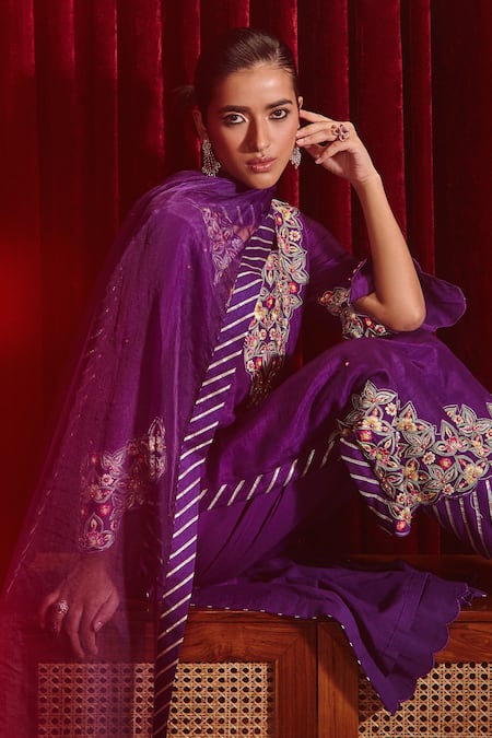 Shop_Ajiesh Oberoi_Purple Silk, Organza Embroidery Round Neck Riwaaz Floral Kurta Pant Set _Online_at_Aza_Fashions