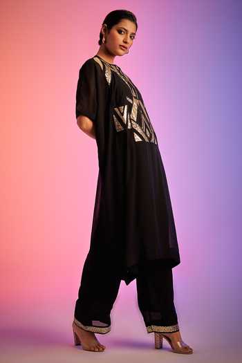 Gulabo By Abu Sandeep_Black Geometric Sequin Work Applique Kaftan _Online_at_Aza_Fashions