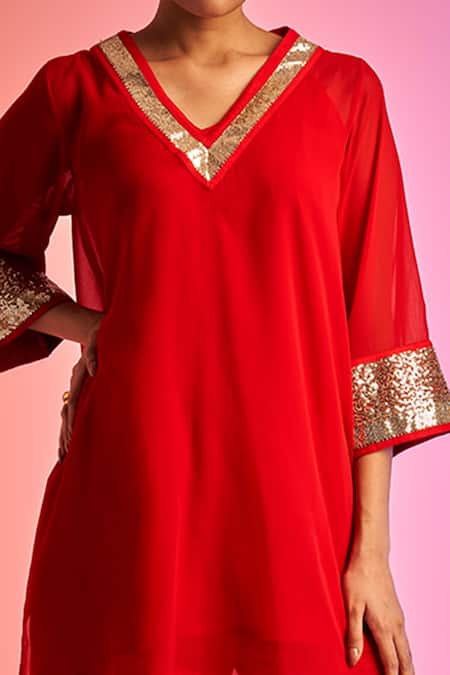 Gulabo By Abu Sandeep_Red Georgette Sequins, Applique V-neck Work Short Kurta_Online_at_Aza_Fashions