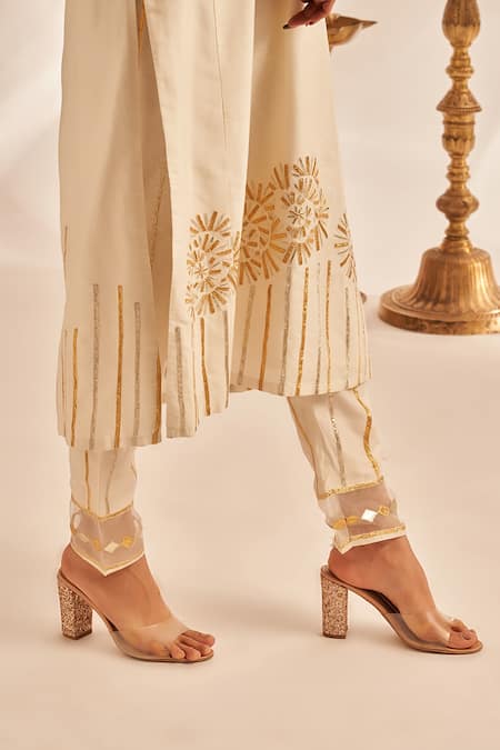 Gulabo By Abu Sandeep_Off White 100% Pure Chanderi Silk Embellished Gota Work Pencil Pant _Online_at_Aza_Fashions