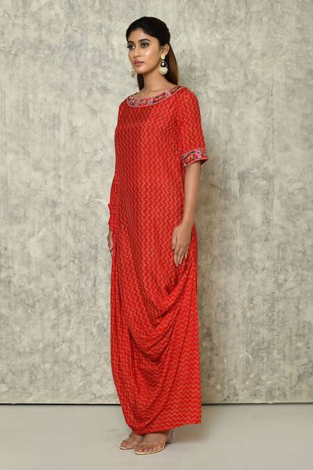 Shop_Naintara Bajaj_Red Bamberg Silk Printed Chevron Round Draped Kaftan_Online_at_Aza_Fashions