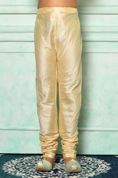 Petite Pomme_Green Silk Embroidery Thread Kurta Set _Online_at_Aza_Fashions