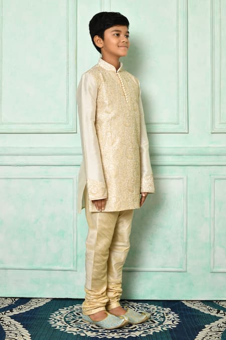 Petite Pomme_Cream Silk Embroidery Paisley Patterned Kurta _at_Aza_Fashions