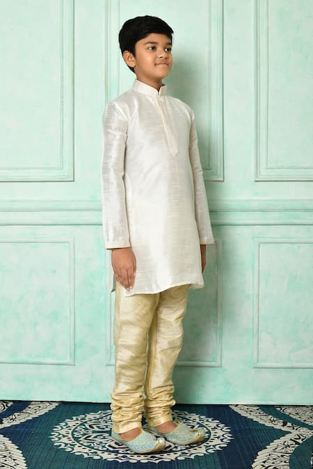 Petite Pomme_Off White Silk, Polyester Straight Mandarin Collar Kurta _at_Aza_Fashions