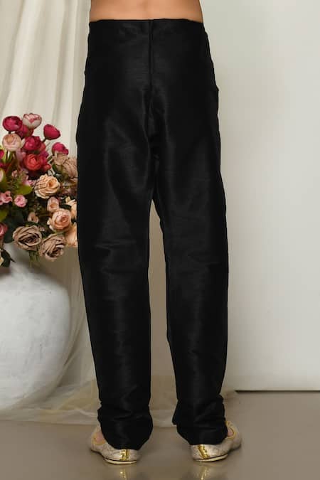 Petite Pomme_Black Silk Straight Plain Kurta With Pant _Online_at_Aza_Fashions