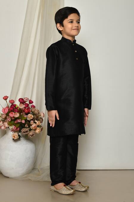 Buy_Petite Pomme_Black Silk Straight Plain Kurta With Pant 
