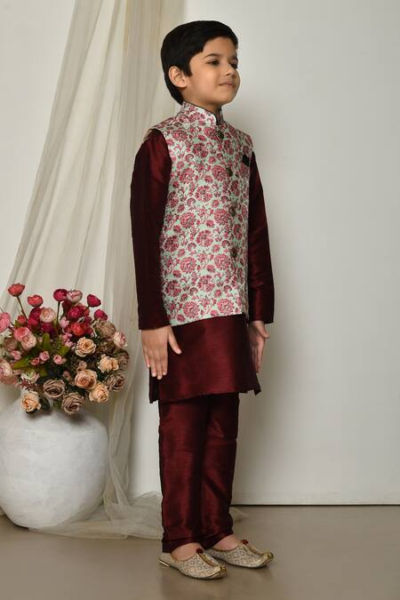 Samyukta Singhania_Wine Brocade, Silk Embroidery Persian Floral Print Jacket Kurta Set_at_Aza_Fashions