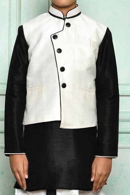 Adara Khan_White Silk Blend Solid Bundi _Online_at_Aza_Fashions