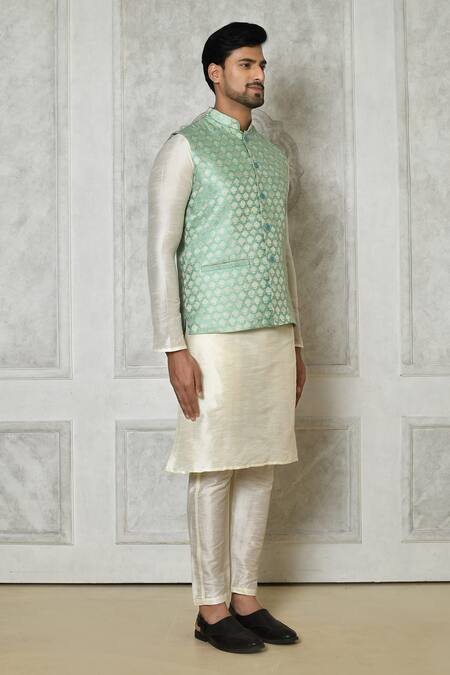 Shop_Samyukta Singhania_Green Jacquard, Silk Woven Floral Motif Bundi_Online_at_Aza_Fashions