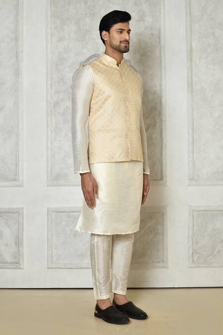 Shop_Samyukta Singhania_Beige Silk, Jacquard Embroidery Floral Motif Bundi_Online_at_Aza_Fashions