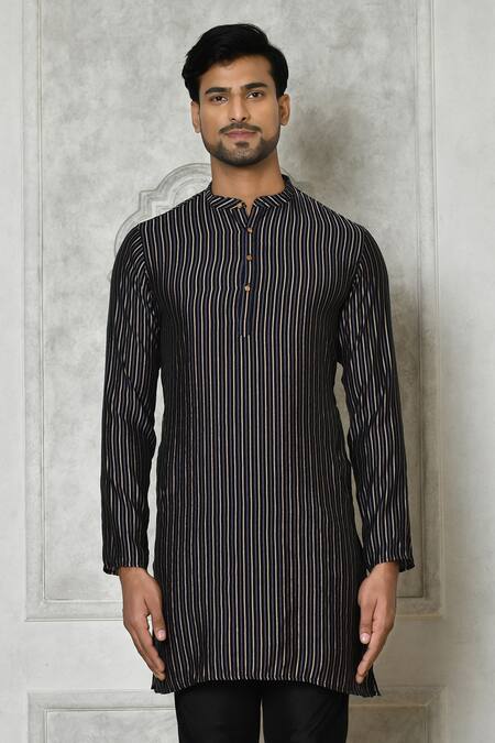 Samyukta Singhania Black Cotton Silk Printed Linear Short Kurta at Aza Fashions Samyukta Singhania_Black Cotton Silk Printed Linear Short Kurta_at_Aza_Fashions