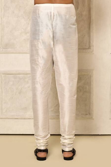 Buy_Naintara Bajaj_Peach Bundi Linen Silk Chevron Pattern And Kurta Set _Online_at_Aza_Fashions