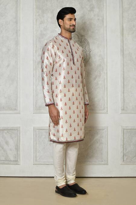 Samyukta Singhania_White Cotton Silk Printed Flower Kurta Set_at_Aza_Fashions