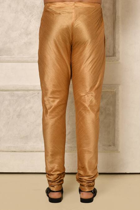 Buy_Naintara Bajaj_Black Kurta Jacquard Silk Woven Diamond Pattern Set _Online_at_Aza_Fashions