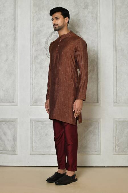 Buy Samyukta Singhania Brown Cotton Silk Printed Stripe Mandarin Collar Kurta Online at Aza Fashions Buy_Samyukta Singhania_Brown Cotton Silk Printed Stripe Mandarin Collar Kurta_Online_at_Aza_Fashions