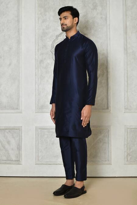 Samyukta Singhania_Blue Cotton Silk Plain Full Sleeve Kurta_Online_at_Aza_Fashions