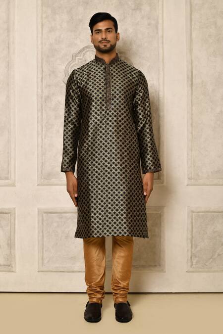 Shop_Naintara Bajaj_Black Kurta Jacquard Silk Woven Diamond Pattern Set _Online_at_Aza_Fashions