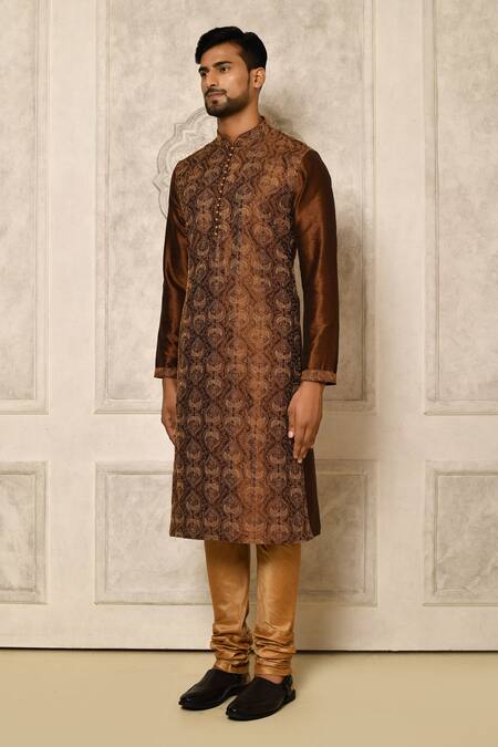 Naintara Bajaj_Brown Kurta Embroidered Dhupion Inverted Pattern Set _at_Aza_Fashions