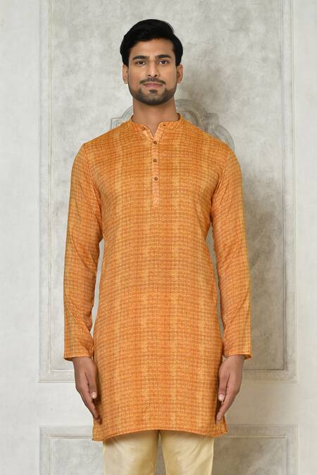 Samyukta Singhania Orange Cotton Silk Printed Checkered Kurta at Aza Fashions Samyukta Singhania_Orange Cotton Silk Printed Checkered Kurta_at_Aza_Fashions