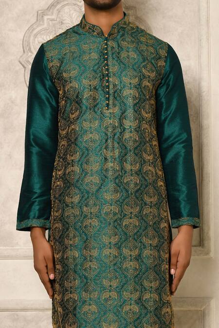 Shop Naintara Bajaj Blue Kurta Embroidered Dhupion Feather Pattern With Pyjama Shop_Naintara Bajaj_Blue Kurta Embroidered Dhupion Feather Pattern With Pyjama