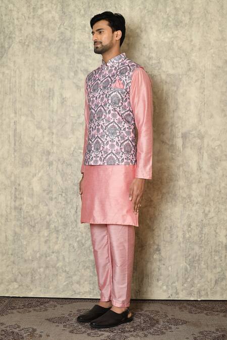 Buy_Samyukta Singhania_Pink Cotton, Silk Patchwork Mughal Print Bundi Set