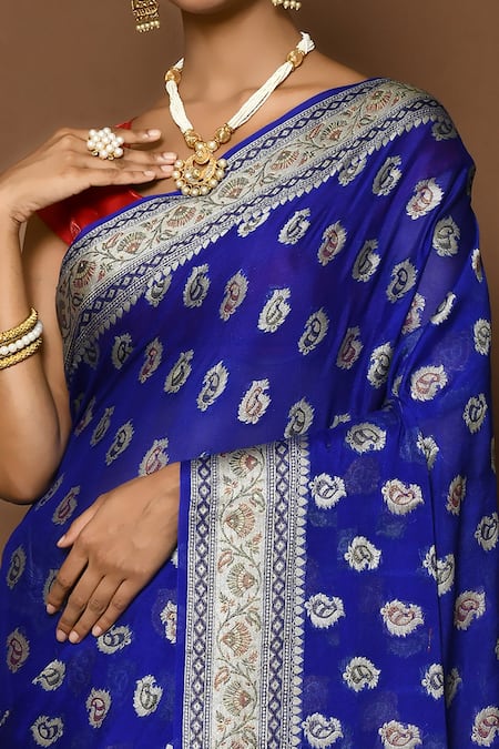 Buy_Samyukta Singhania_Blue Georgette Paisley Scatter Woven Saree _Online_at_Aza_Fashions