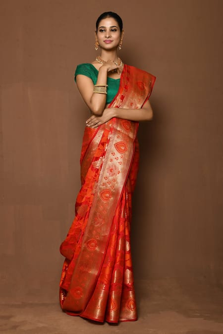 Buy_Samyukta Singhania_Red Silk Embroidery Woven Paisley Pallu Saree _Online_at_Aza_Fashions