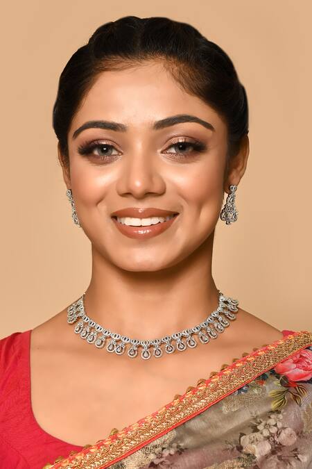 Nazaakat By Samara Singh_White Stone Embellished Crown Necklace Set_at_Aza_Fashions