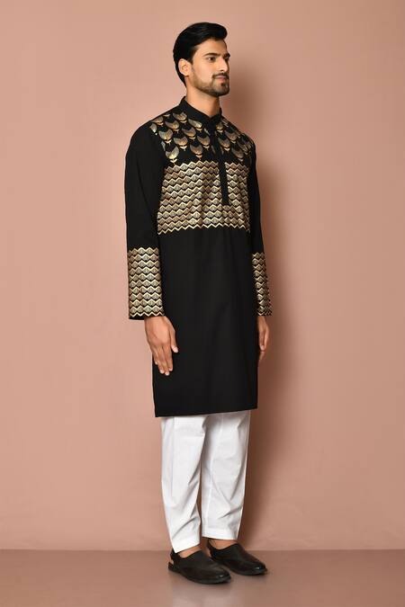 Samyukta Singhania_Black Cotton Embroidery Printed Kurta Set _at_Aza_Fashions